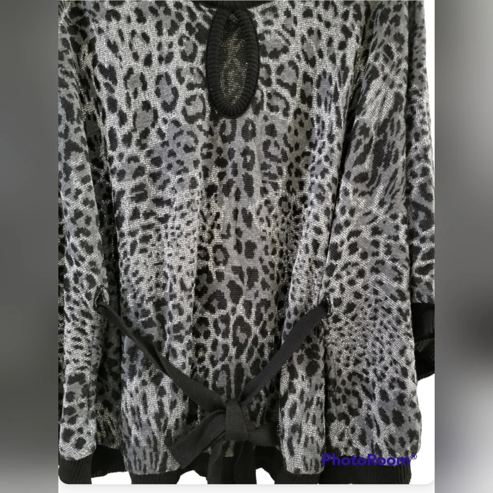 Blouse - Picture 5 of 13